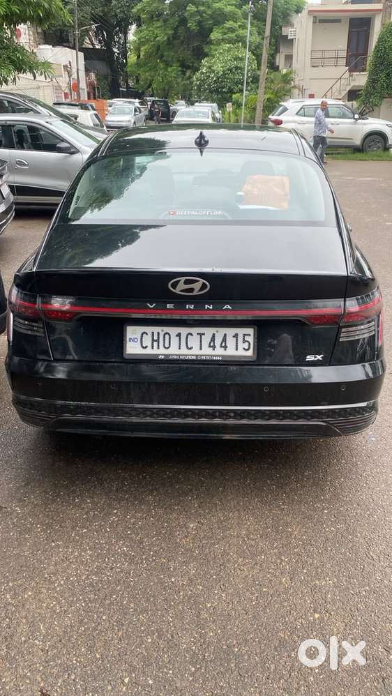 Hyundai Verna Petrol 2024