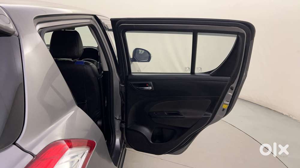 Maruti Suzuki Swift Vvt Vxi, 2017, Petrol