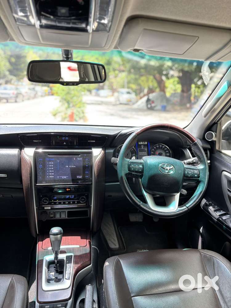 Toyota Fortuner 3.0 4x2 Automatic, 2019, Diesel