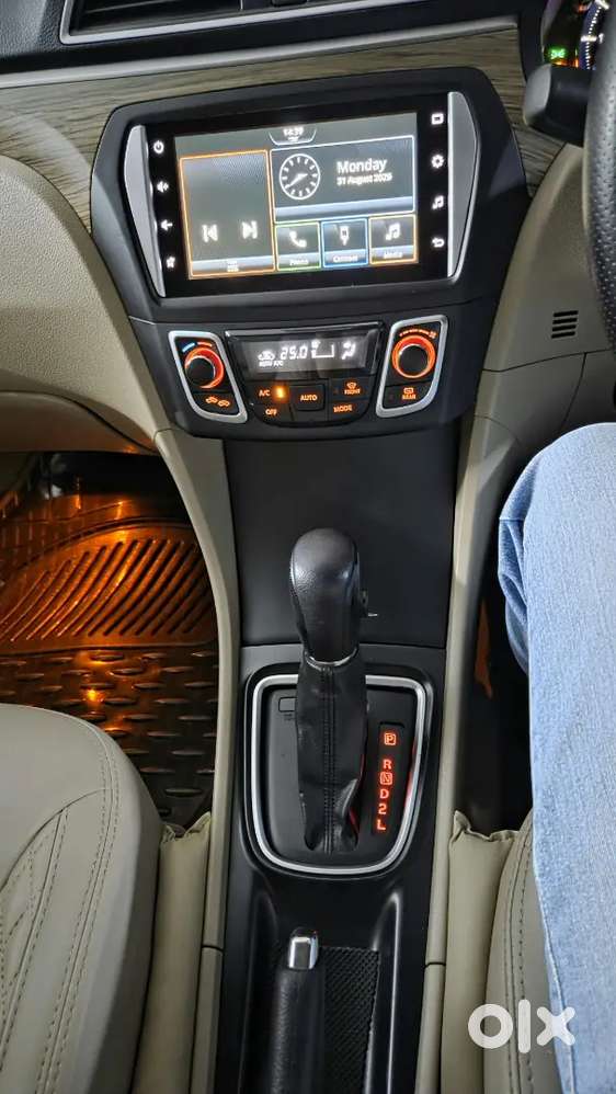Maruti Suzuki Ciaz White Variant Petrol Automatic