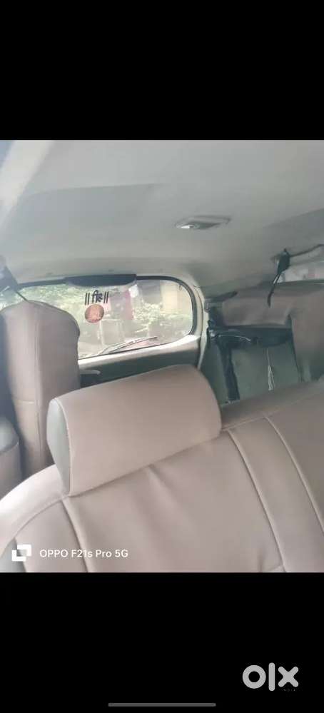 Toyota Innova 2015