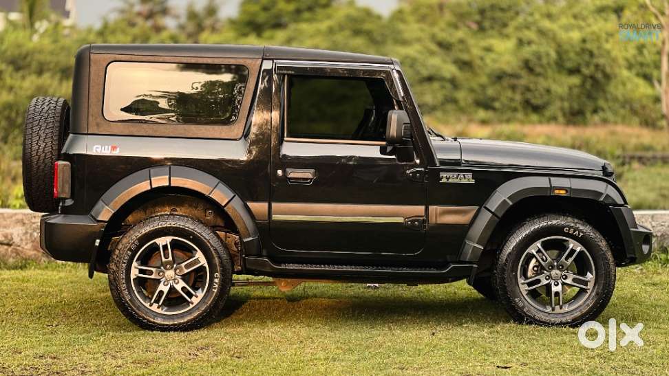 Mahindra Thar, 2023, Petrol