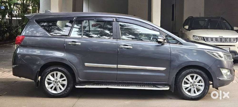 Toyota Innova Crysta 2.4 Gx Mt 8s, 2017, Diesel