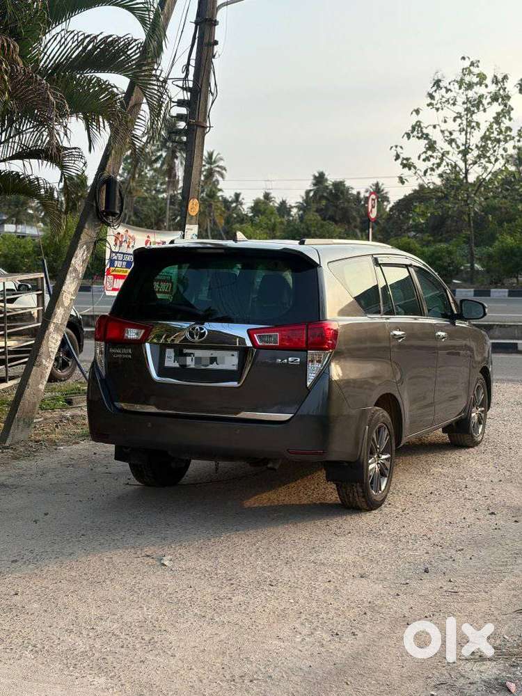 Toyota Innova Crysta 2.4 Z 7 Str, 2016, Diesel