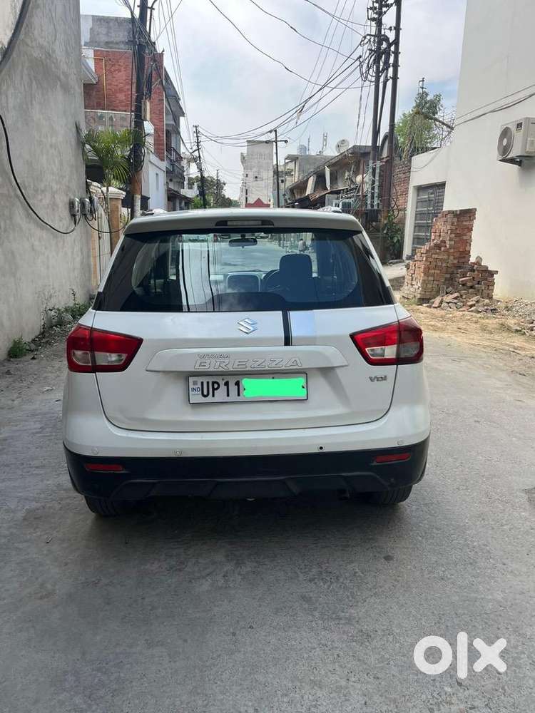 Maruti Suzuki Brezza 2017 December