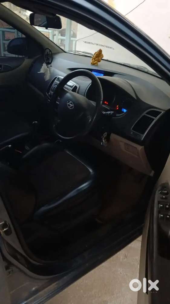 Hyundai I20 2013 Petrol Well Maintained