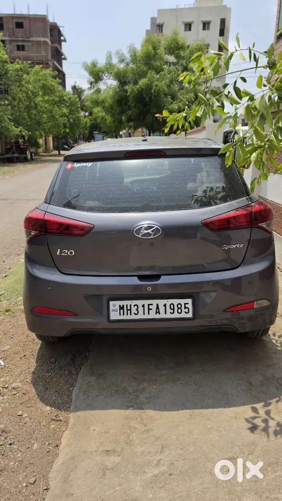 Well-maintained I20 Sportz Vtvt, Serviced, Clean, All Docs Clear.