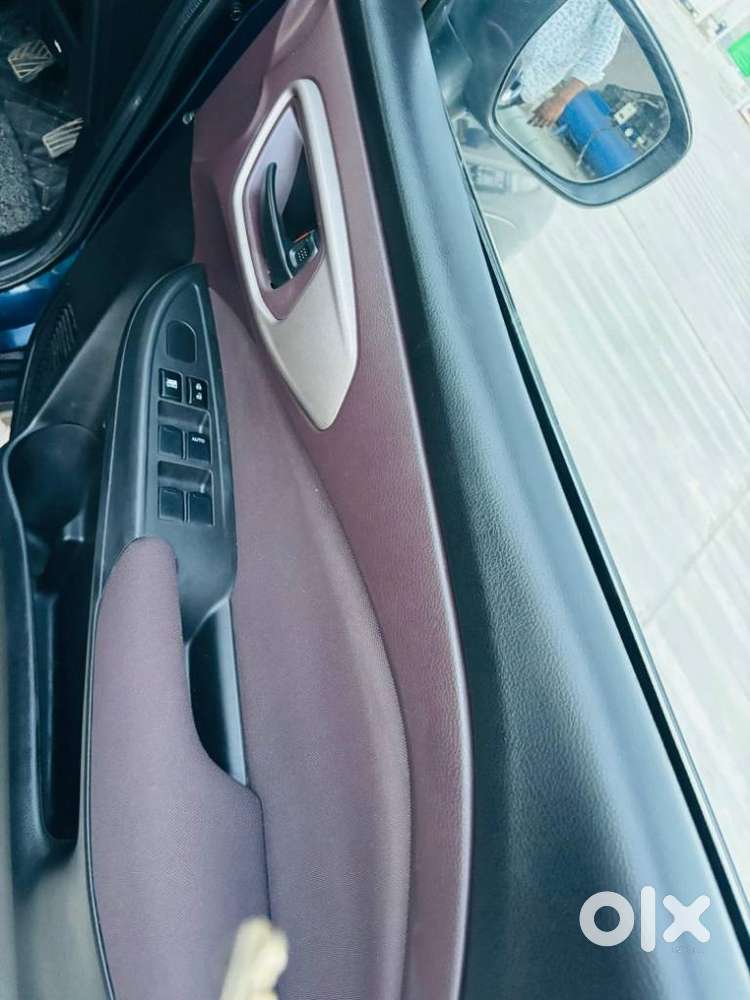 Maruti Suzuki Fronx Sigma 1.2 Mt, 2023, Petrol