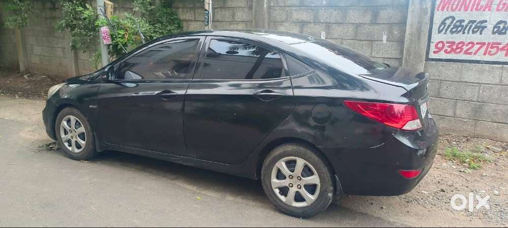 Hyundai Verna 2011 – Well Maintained