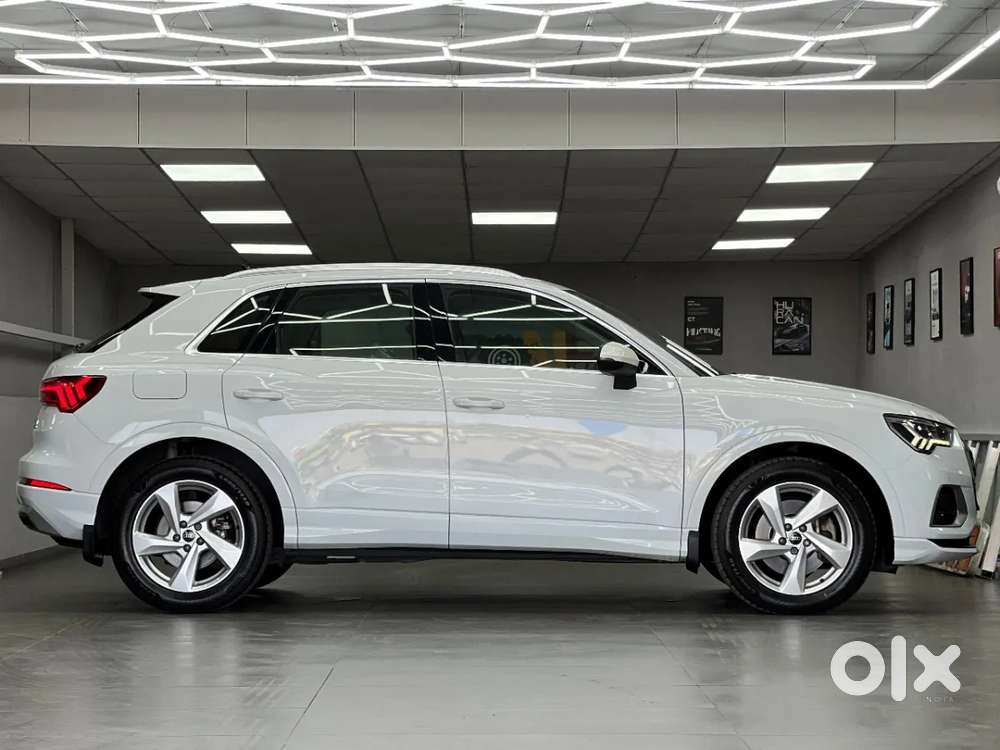 Audi Q3 40 Tfsi Premium Plus, 2023, Petrol