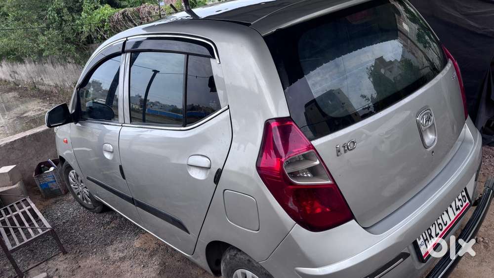 Hyundai I10 Sportz 2016 Year Car