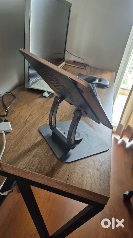 Almunium laptop stand 360