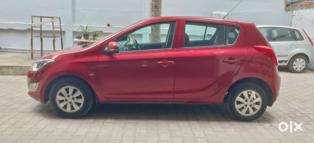 Hyundai I20 Sportz 1.2 Mt, 2014, Petrol