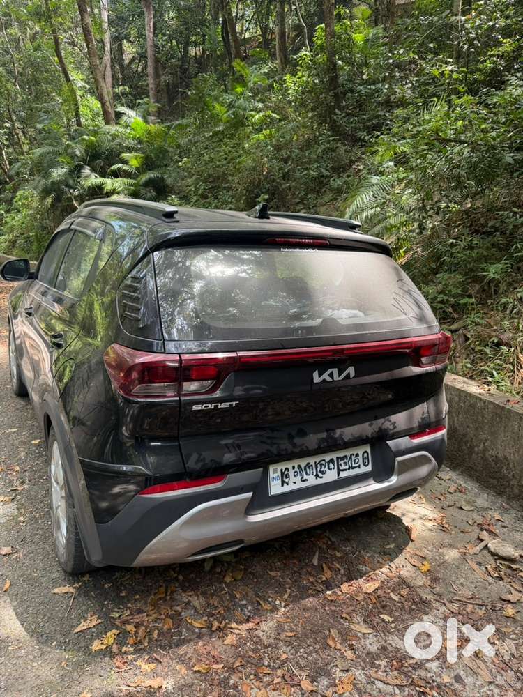 Kia Sonet Petrol 2022