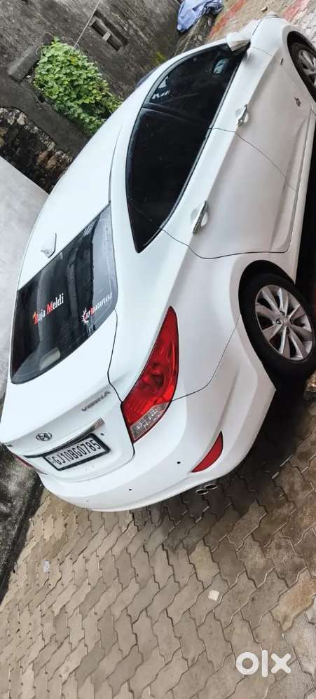 Hyundai Verna Vtvt Sx3 2012