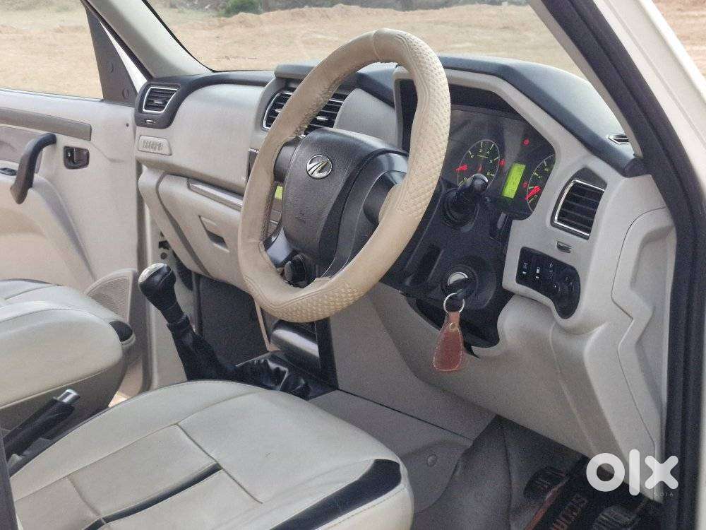 Mahindra Scorpio S8, 2017, Diesel