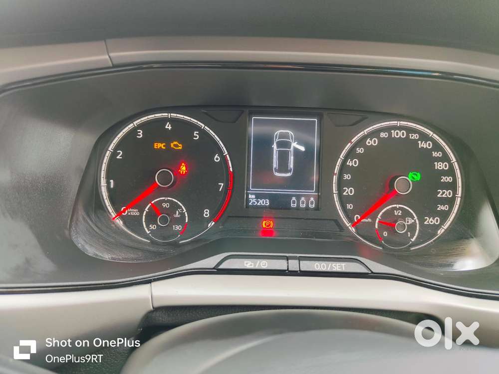 Volkswagen Taigun 1.0 Tsi Highline At, 2023, Petrol