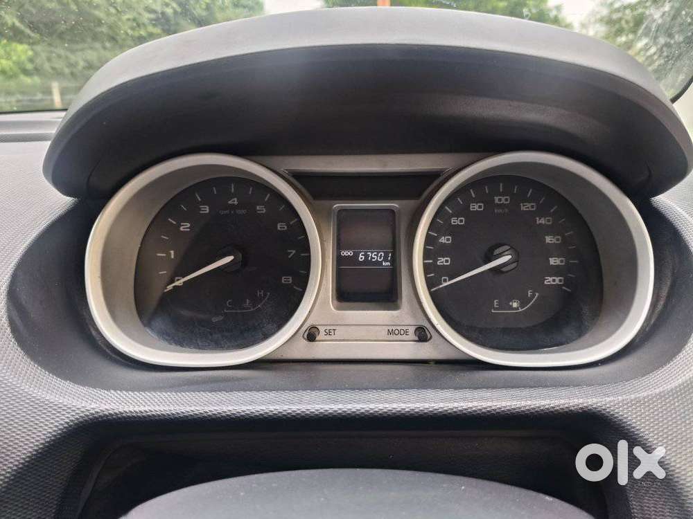 Tata Tiago 1.2 Revotron Xz, 2016, Petrol
