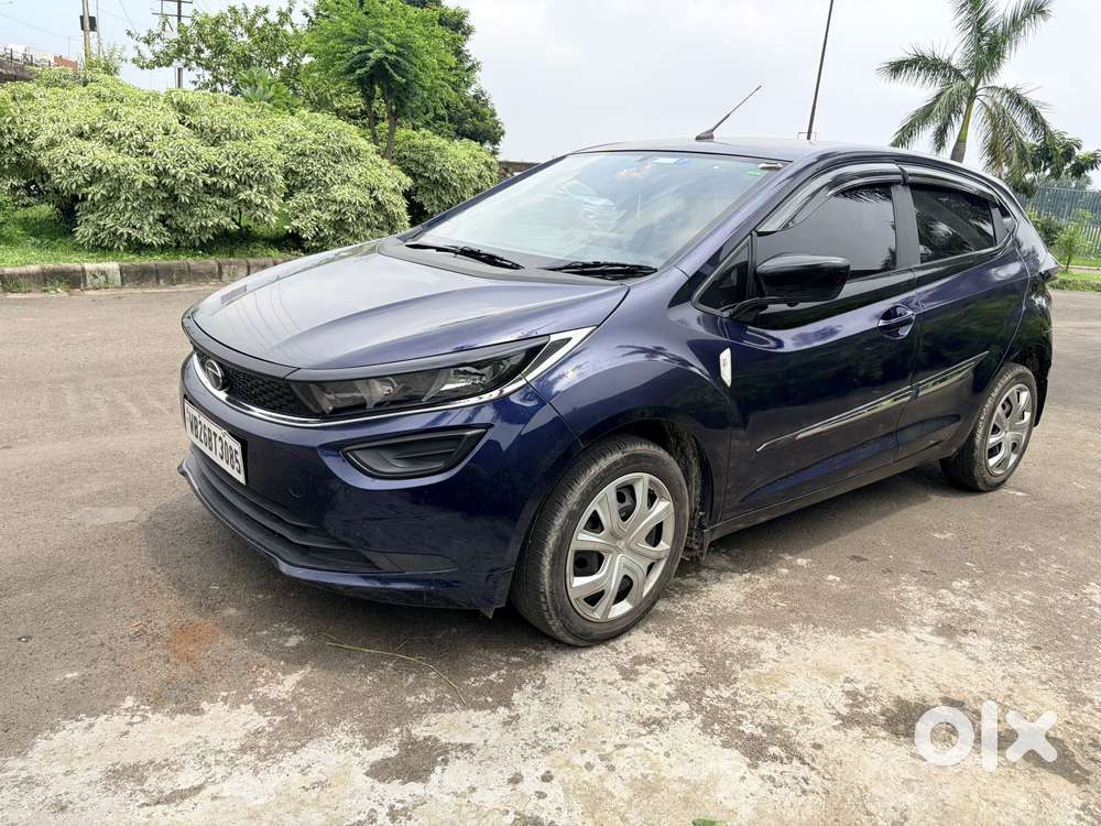 Tata Altroz 1.2 Xm Plus, 2022, Petrol