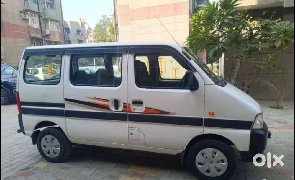 Eeco 5str Green Cng All Original Paint New Types Full Insurance Music