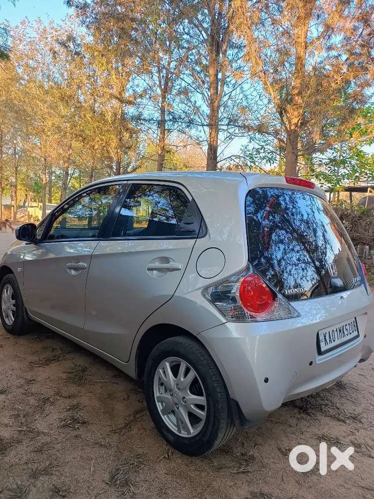 Honda Brio 2013 Petrol 490000 Km Driven