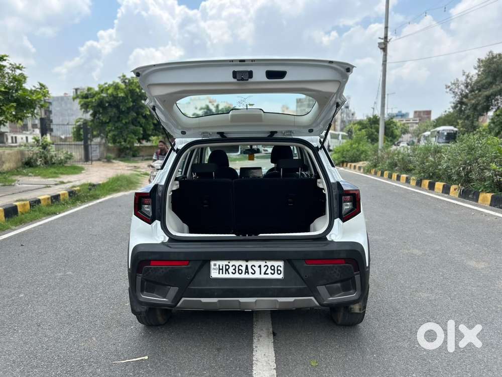 Mahindra Xuv 3xo Mx3, 2024, Diesel