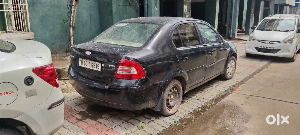 Ford Fiesta 2007 Petrol 98000 Km Driven