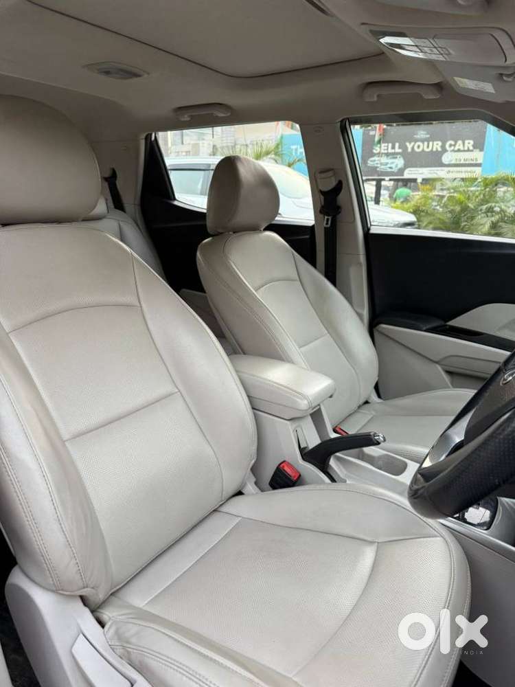 Mahindra Xuv300 W8 Amt Diesel, 2021, Diesel