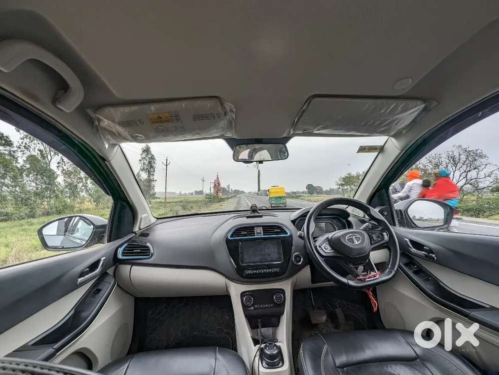 Tiago Ev Top Model With Complete Warranty Till 2028
