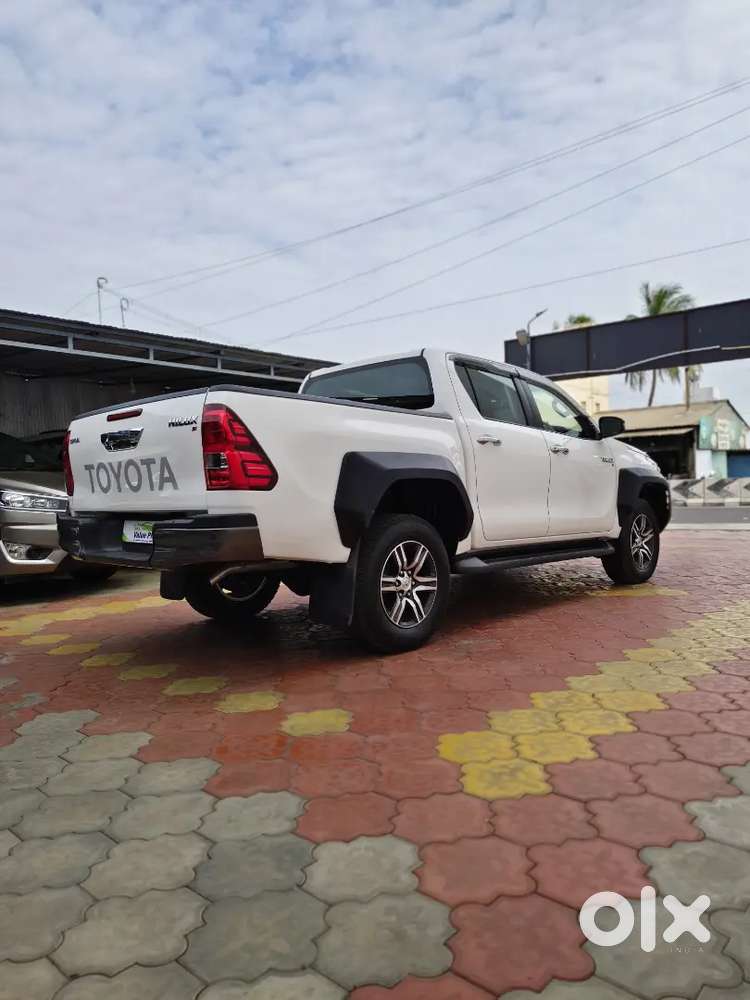 Toyota Hilux Diesel 2024