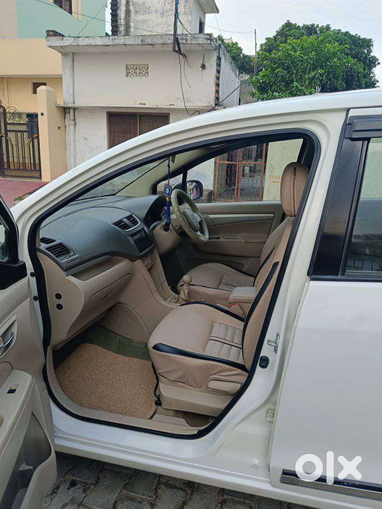 Maruti Suzuki Ertiga Shvs Zdi Plus, 2018, Diesel
