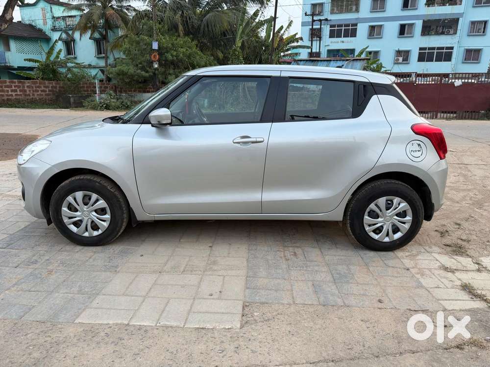 Maruti Suzuki Swift Amt Zxi, 2021, Petrol