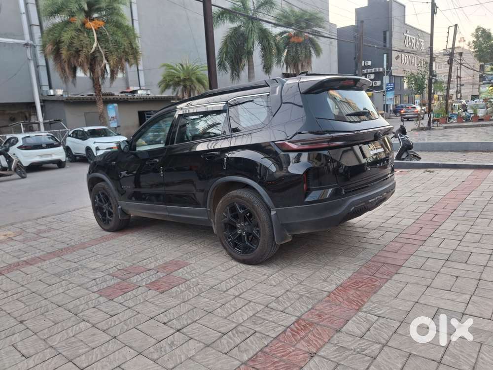 Tata Safari Accomplished Plus Dark Edition At, 2025, Diesel