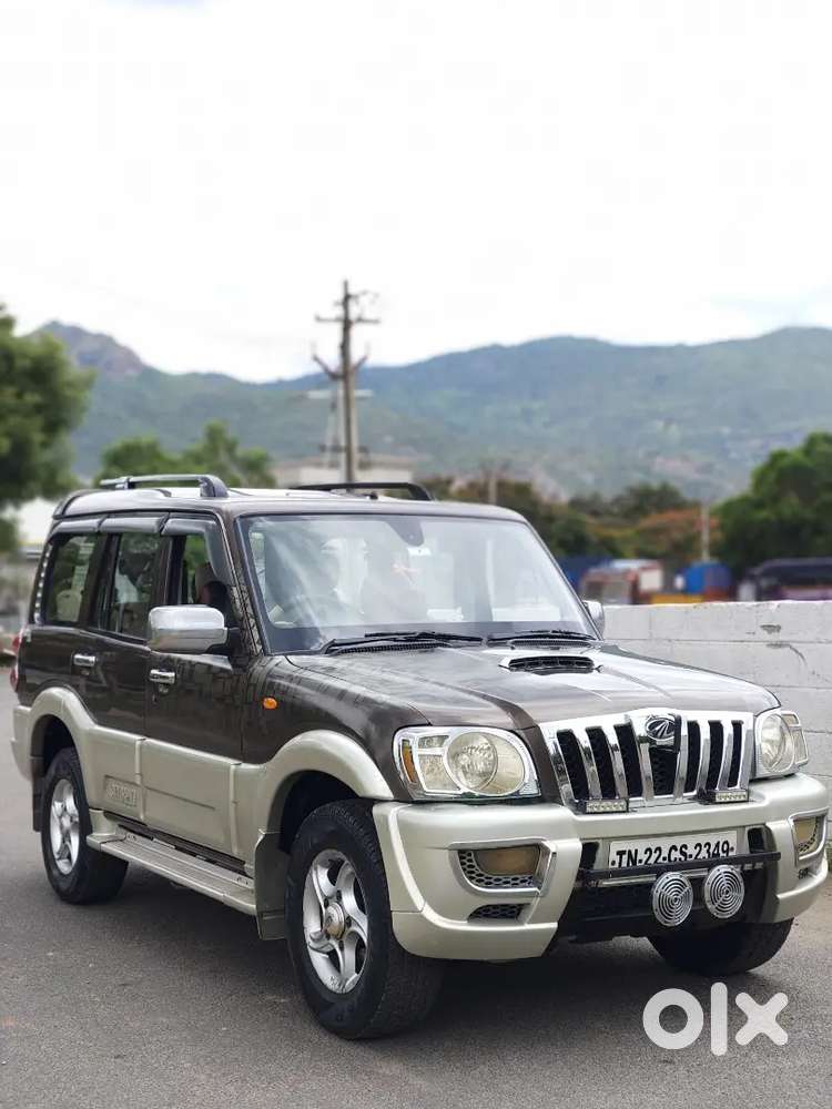 Mahindra Scorpio Classic 2009 Diesel 105000 Km Driven