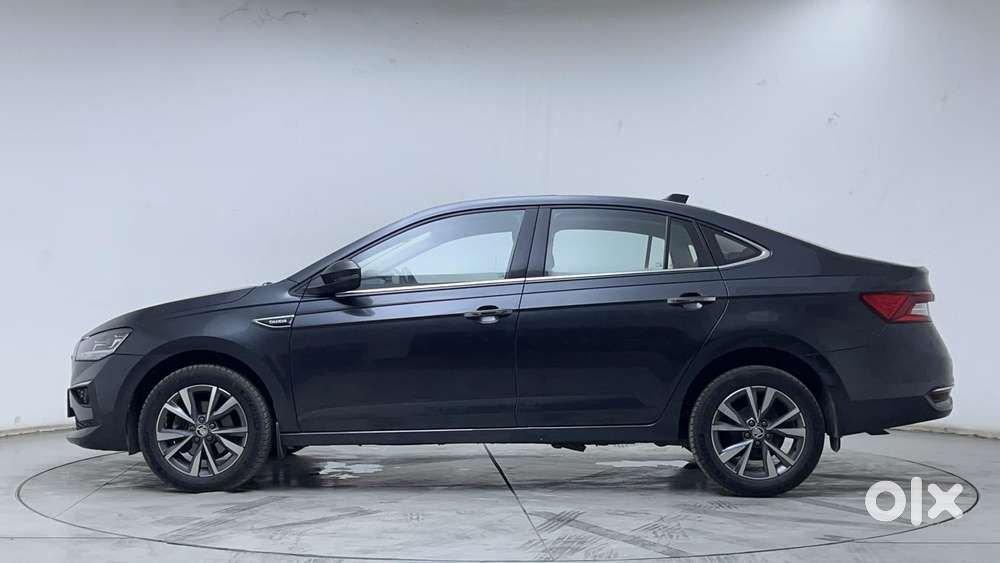 Skoda Slavia Style 1.0l Tsi Mt, 2022, Petrol