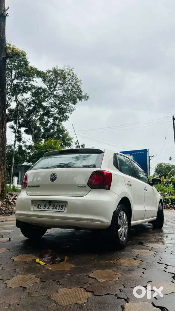 Volkswagen Polo Petrol Manual 2011 Model