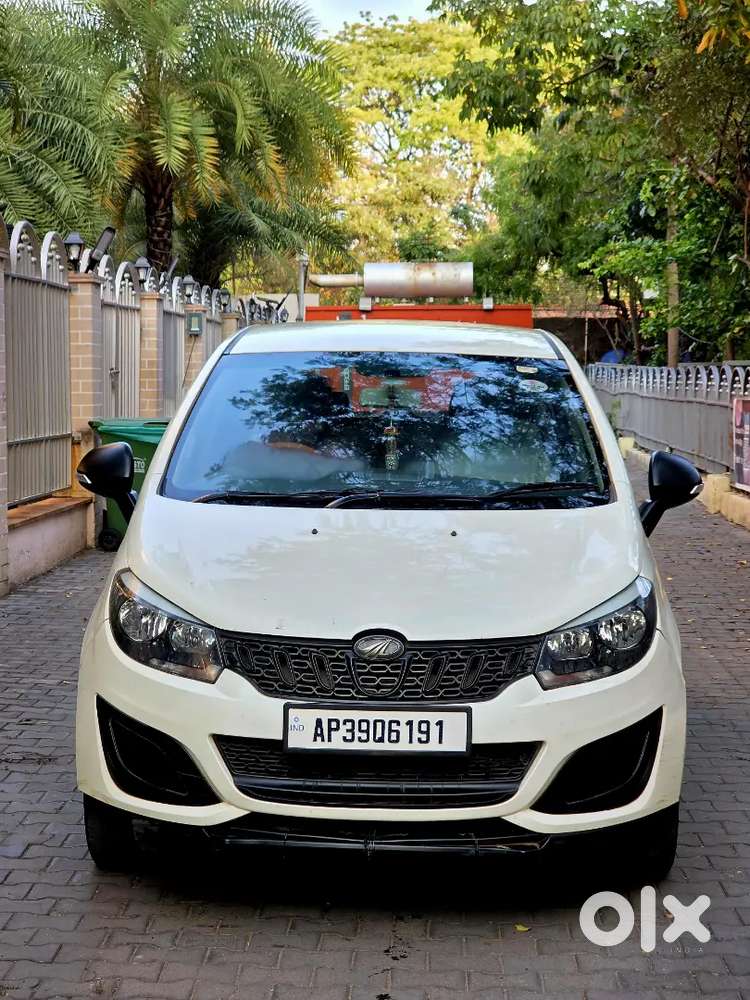 Mahindra Marazzo M2 2019 Diesel Well Maintained