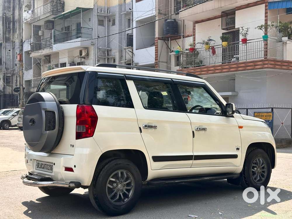 Mahindra Tuv 300 T10, 2018, Diesel