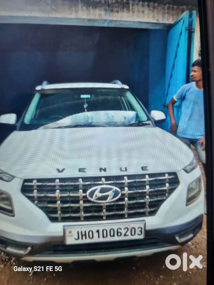 Hyundai Venue 2019 Petrol Well Maintained Petrol