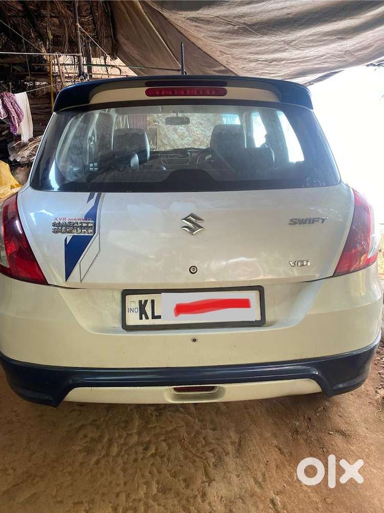 Maruti Suzuki Swift 2013 Diesel 124000 Km Driven