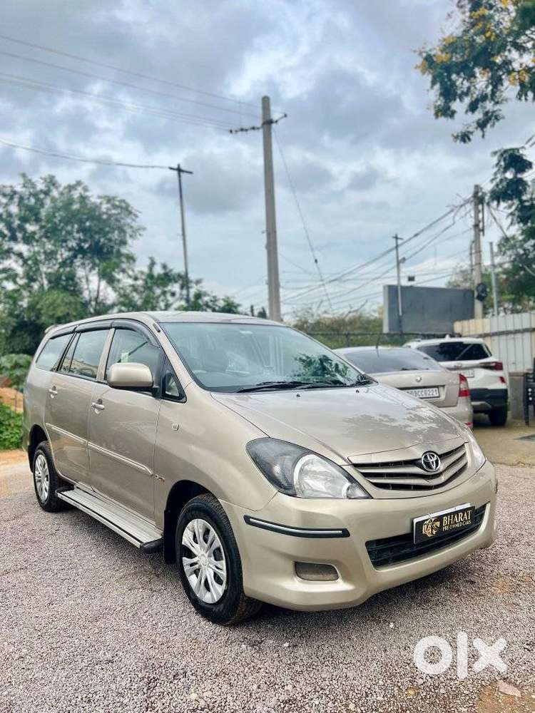 Toyota Innova 2.5 G (diesel) 7 Seater, 2009, Diesel