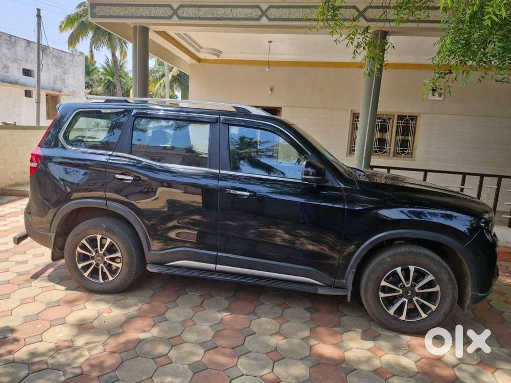 Mahindra Scorpio N Handled By Professional Driver