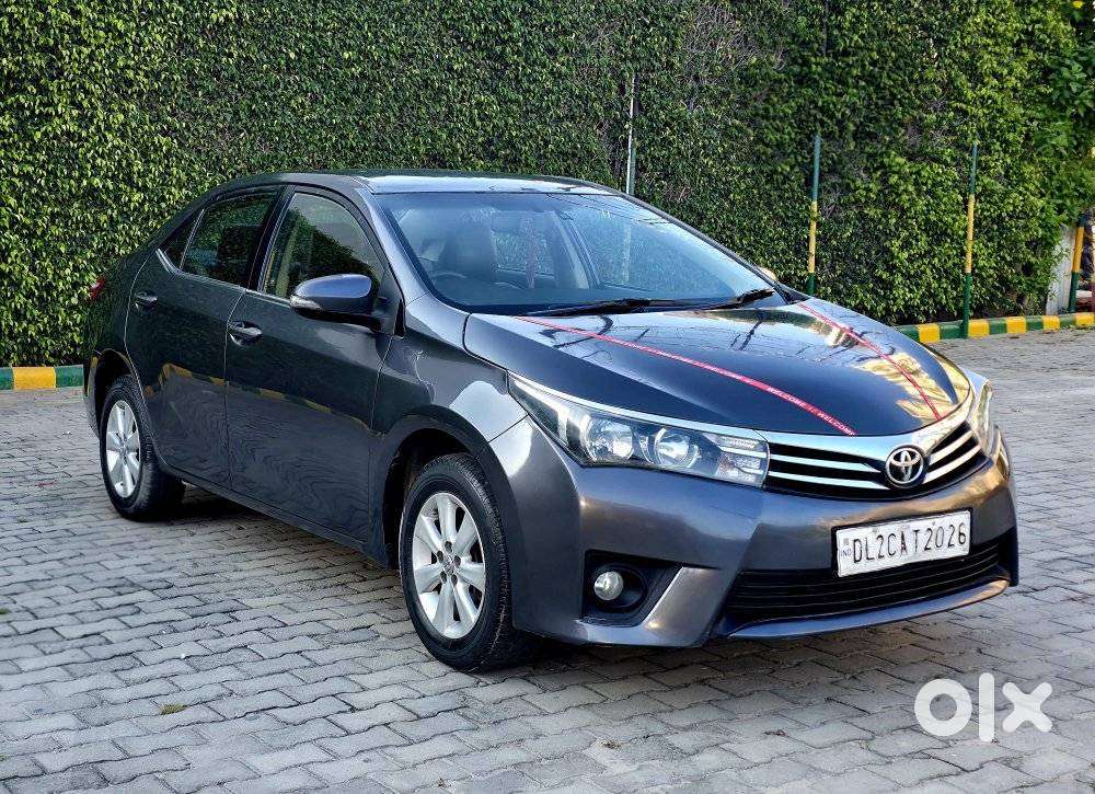 Toyota Corolla Altis G At, 2014, Petrol