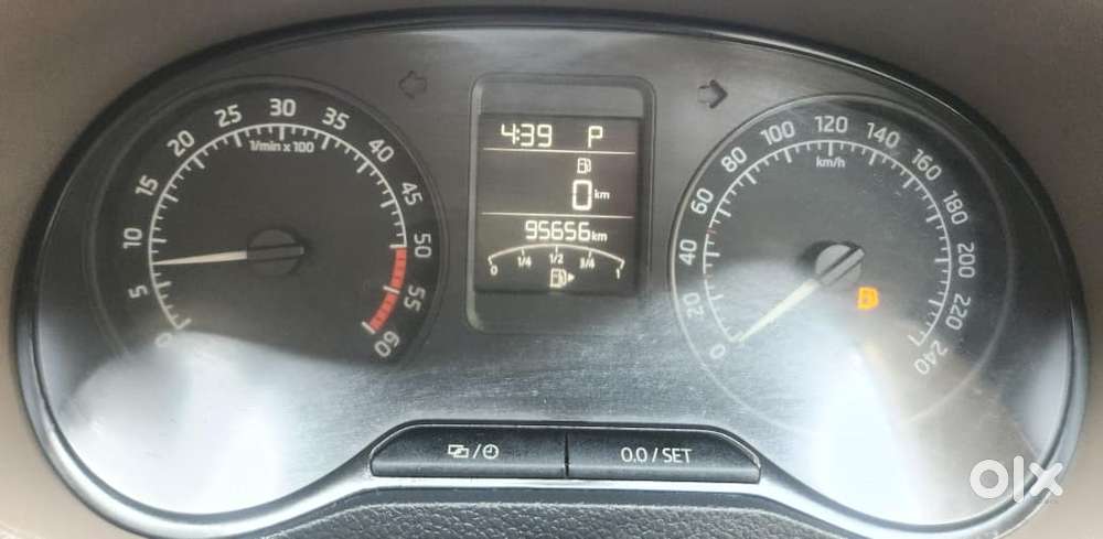 Skoda Rapid 1.5 Tdi At Ambition Plus, 2016, Diesel