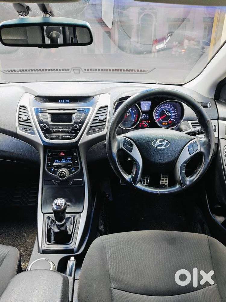 Hyundai Elantra Vtvt S, 2015, Petrol