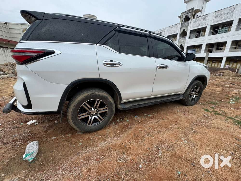 Toyota Fortuner 2023 Diesel Automatic
