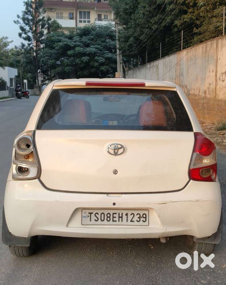Toyota Etios Liva 2014-2016 G, 2014, Diesel