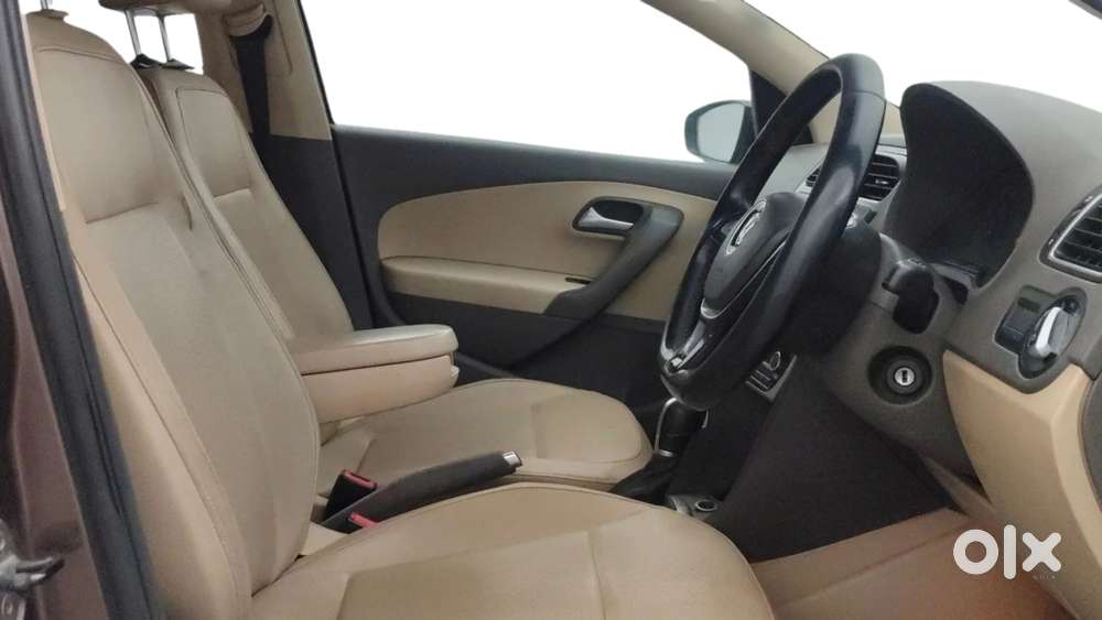Volkswagen Vento Petrol Highline At, 2017, Petrol