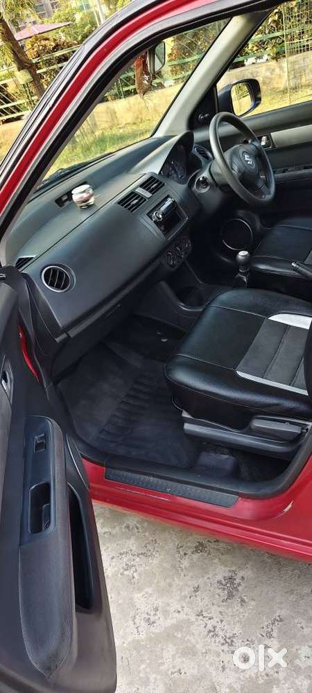 Maruti Suzuki Swift Vxi 1.2 Abs Bs-iv, 2008, Petrol
