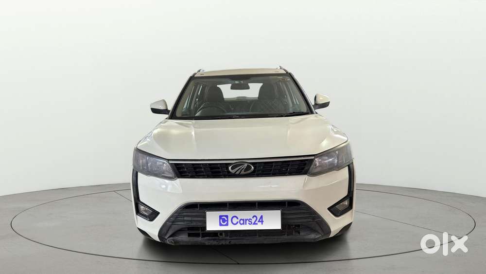 Mahindra Xuv300 W4, 2021, Petrol
